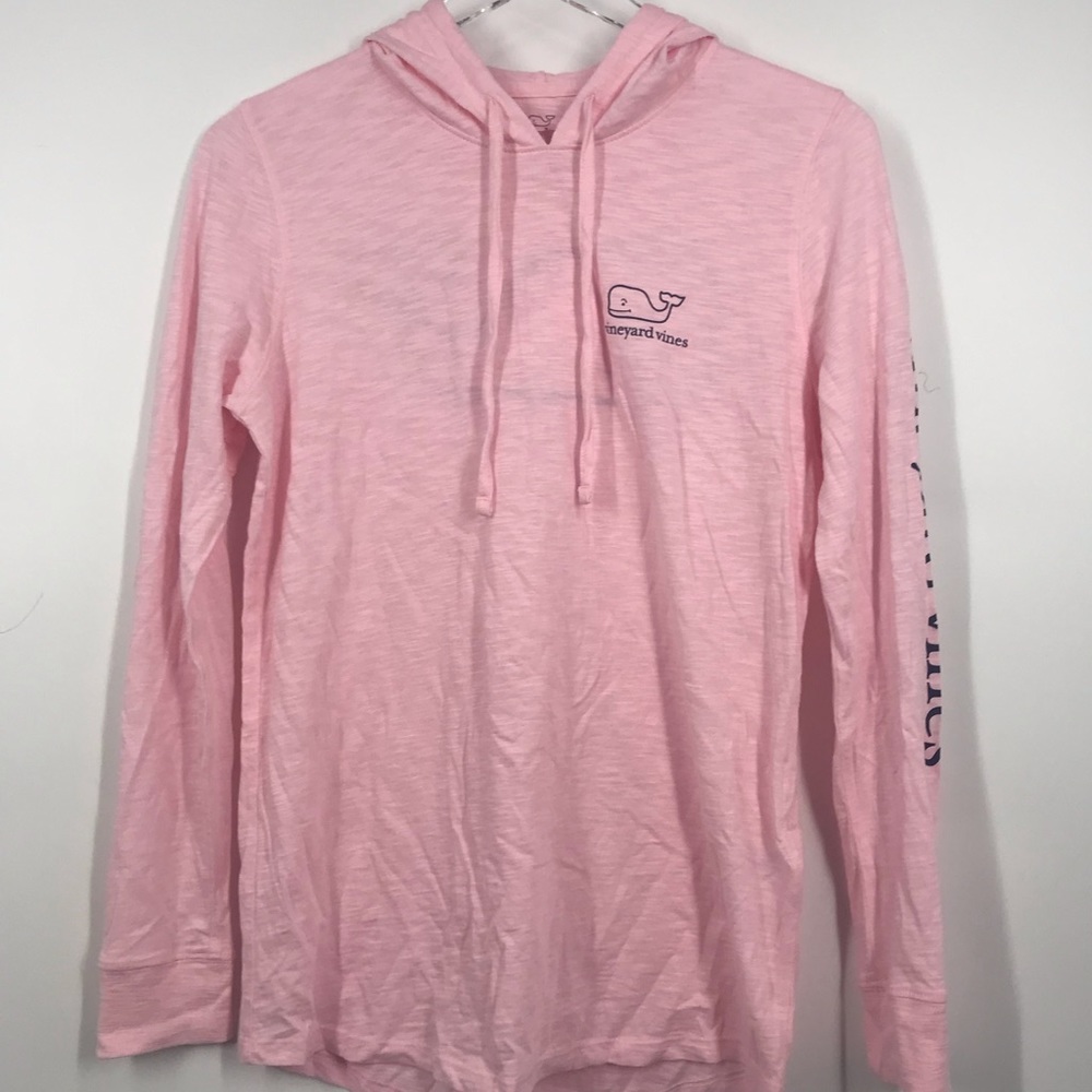 Vineyard Vines whale hoodie in pink.